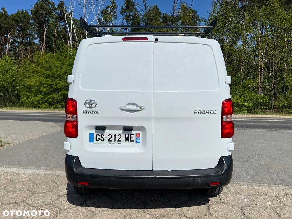 Toyota Proace 2 - 8
