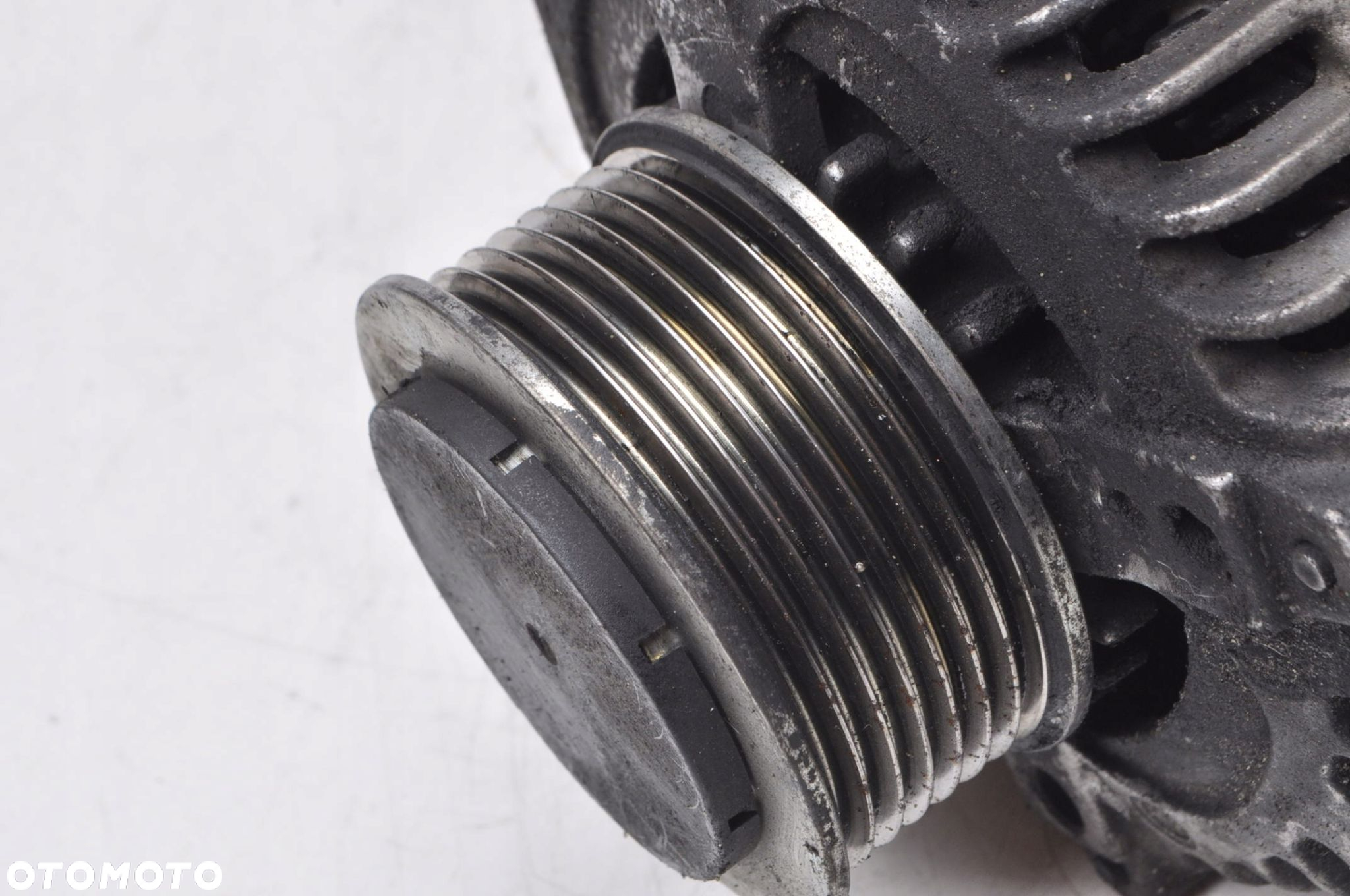 HONDA CR-V II 2.2 CTDI ALTERNATOR R268368 - 2