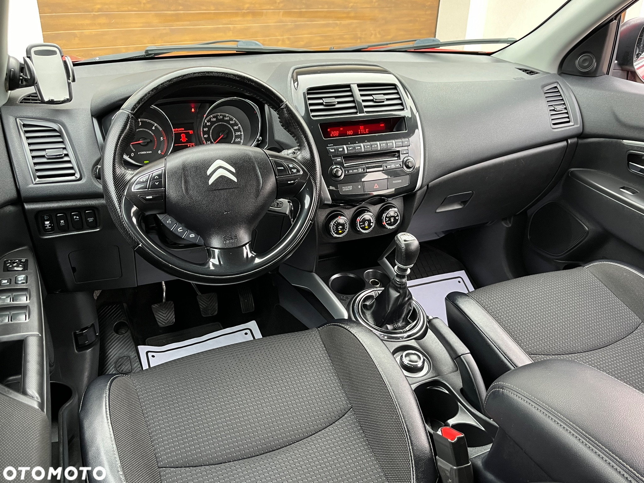 Citroën C4 Aircross - 28