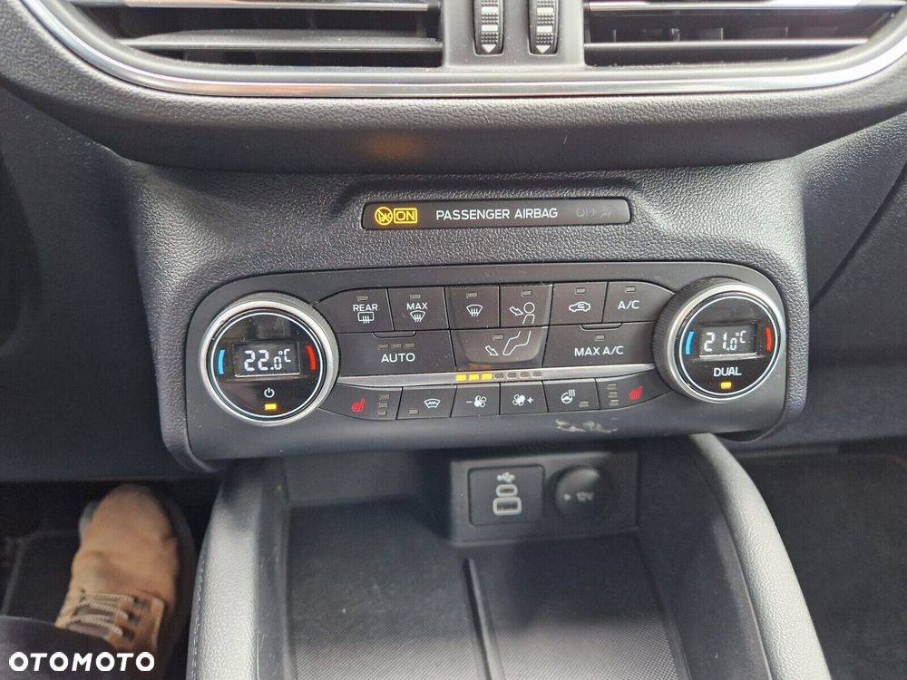 Ford Kuga 2.0 EcoBlue AWD Titanium X - 20