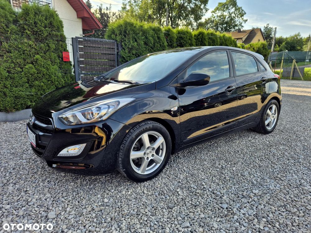 Hyundai i30 blue 1.4 Classic Navigation - 14
