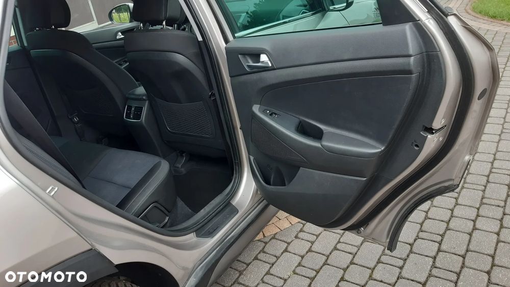 Hyundai Tucson - 12