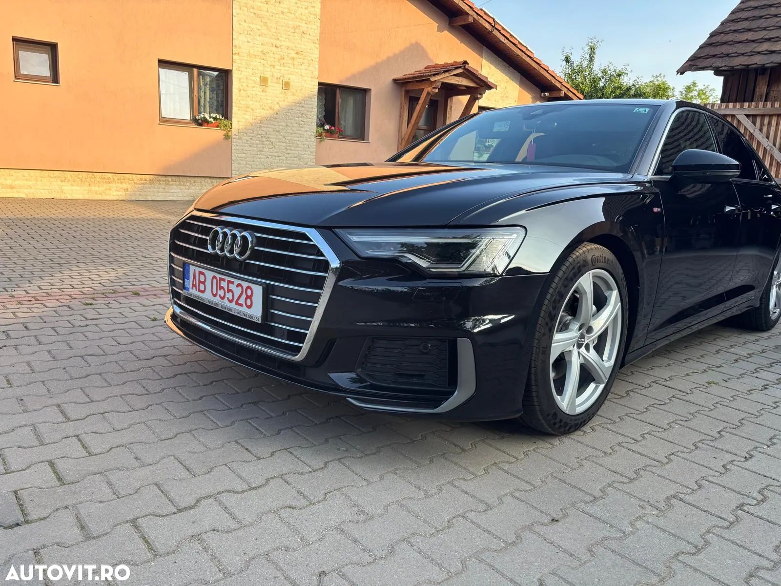 Audi A6 Avant 35 TDI S tronic S line - 1