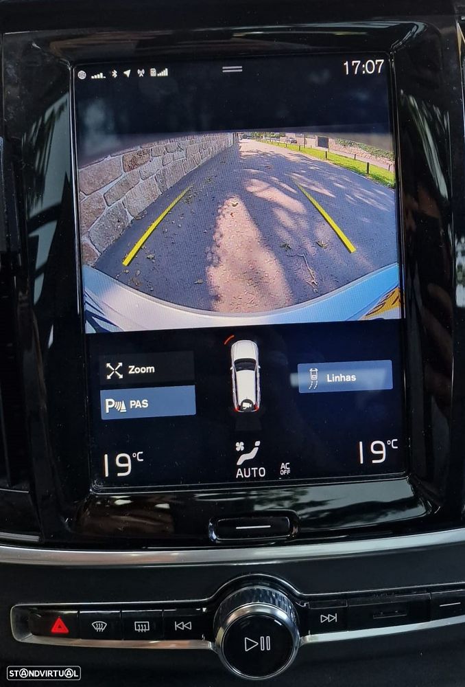 Volvo V90 Cross Country - 18