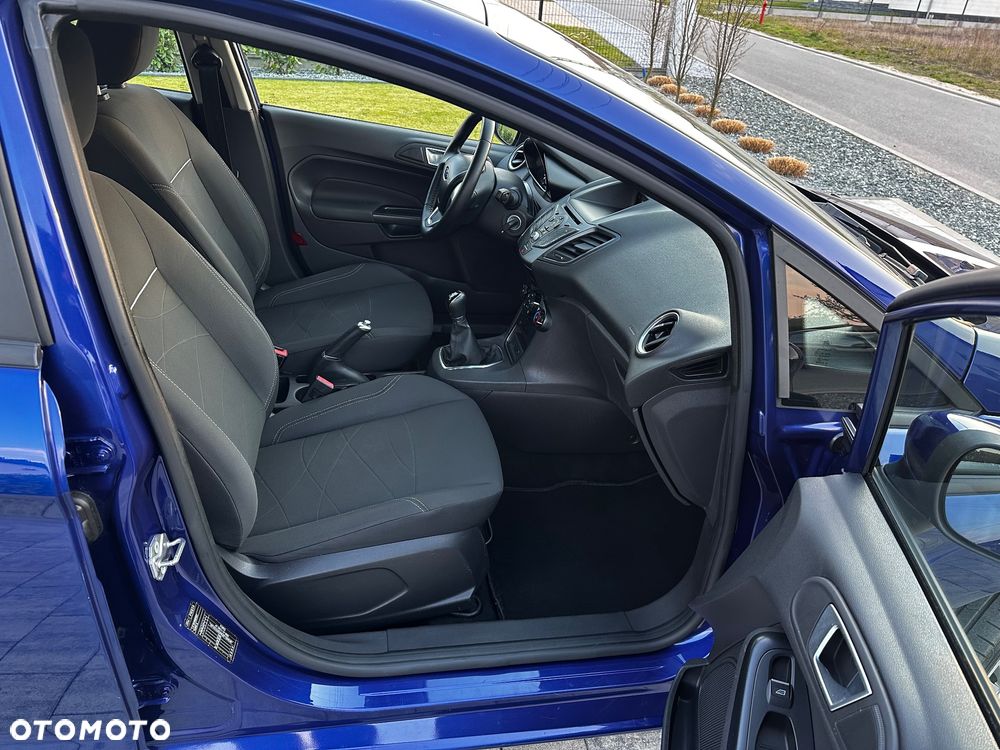 Ford Fiesta - 22