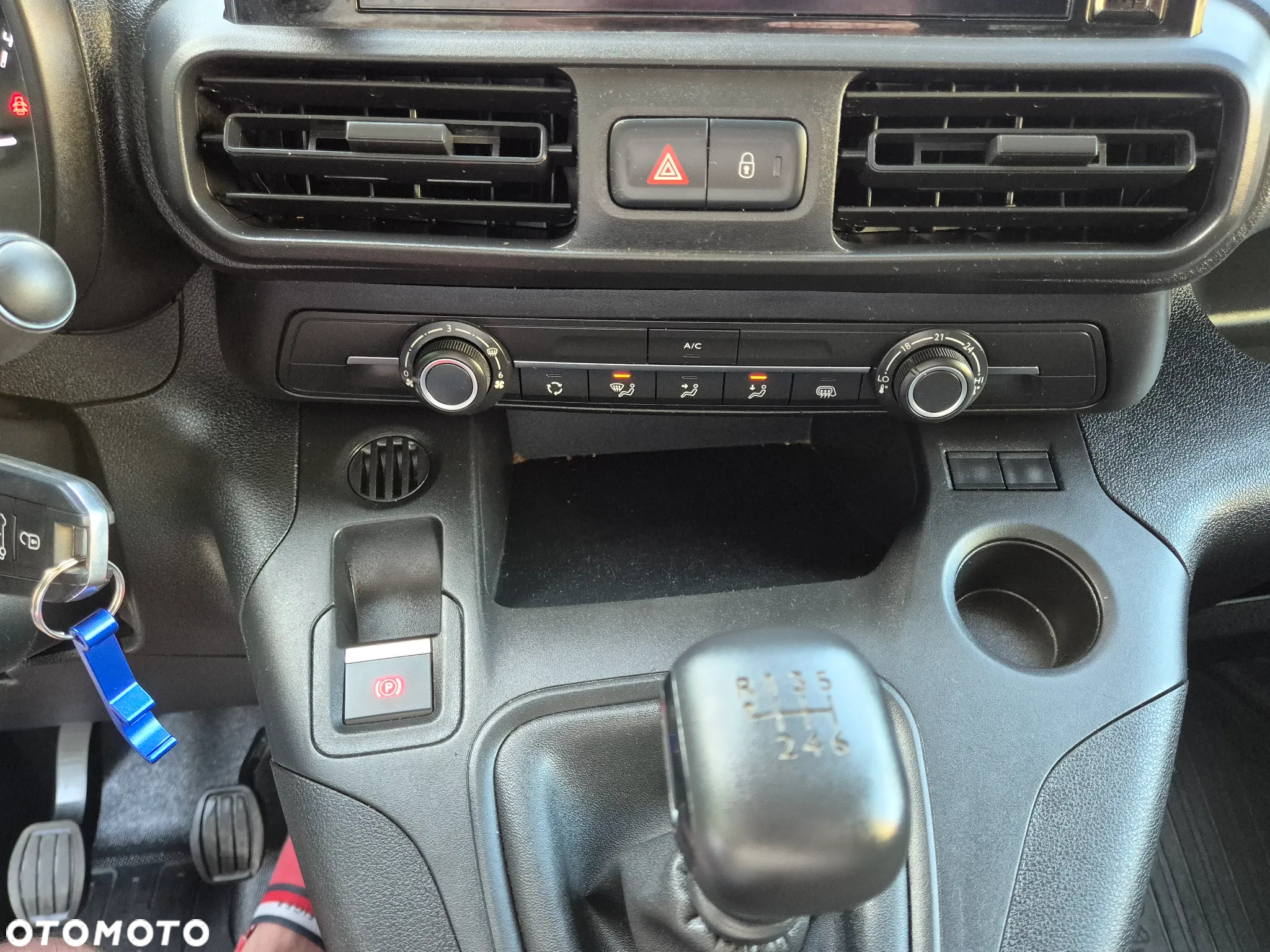 Toyota Proace City - 17