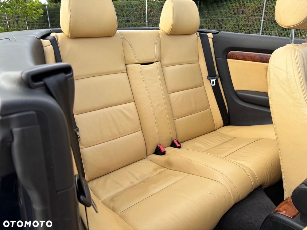 Audi A4 Cabrio 3.0 Multitronic - 19