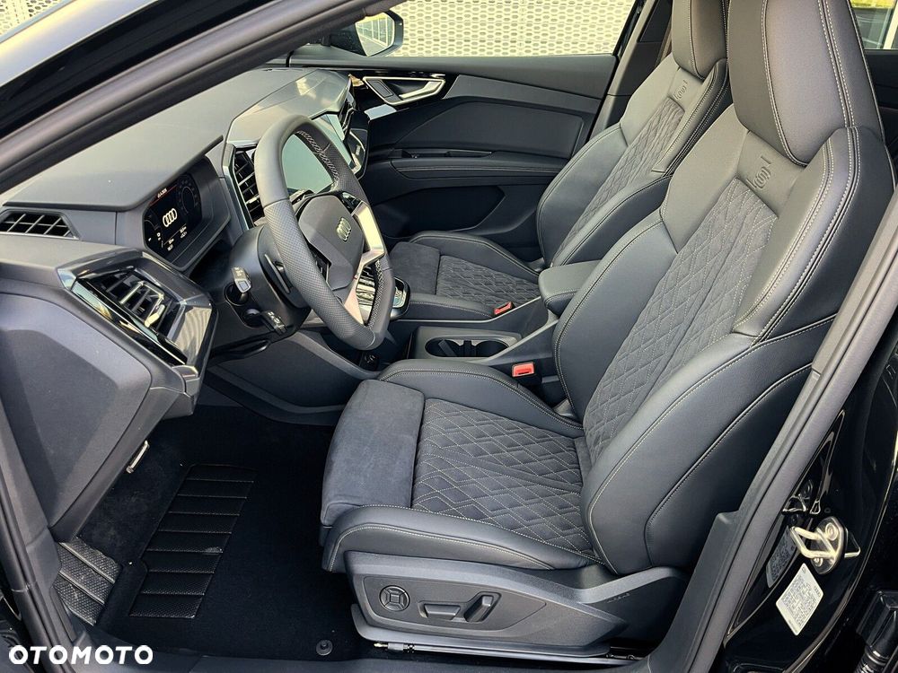 Audi Q4 e-tron - 5