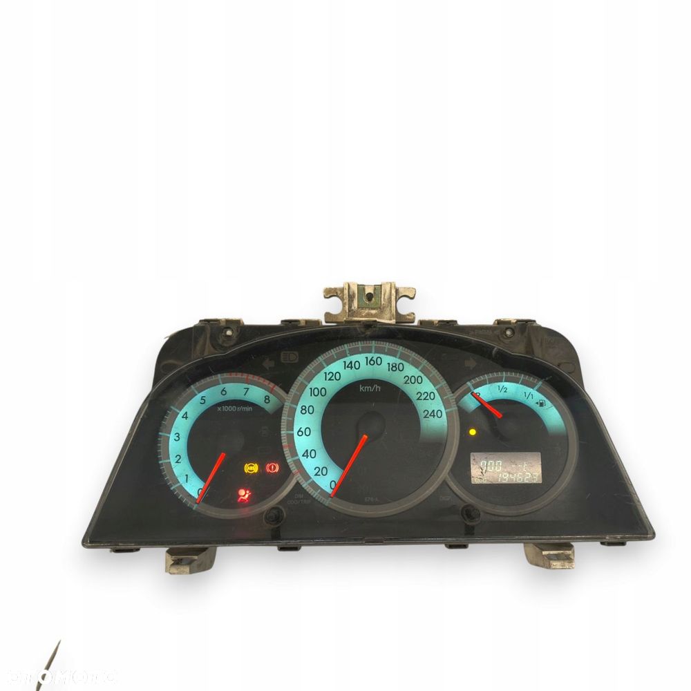 LICZNIK ZEGARY 83800-0F020L Toyota Corolla Verso II 1.6 1.8 VVTI 194 623km - 3