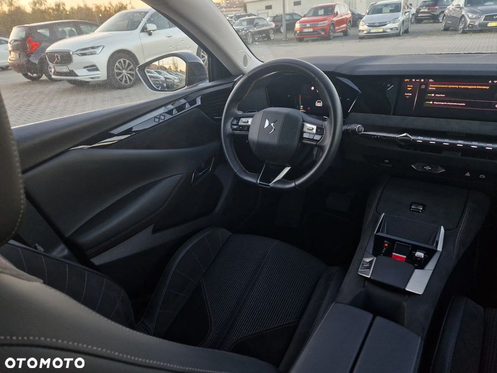 DS Automobiles DS 4 1.2 PureTech Performance Line + - 29