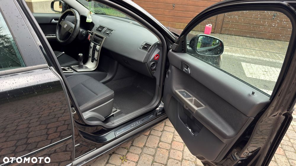 Volvo V50 D2 - 16