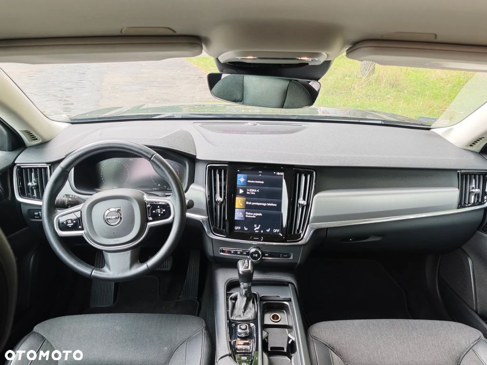 Volvo S90 T4 Momentum - 8