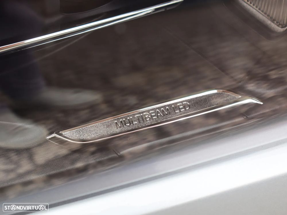 Mercedes-Benz CLA 250 e Shooting Brake AMG Line - 7