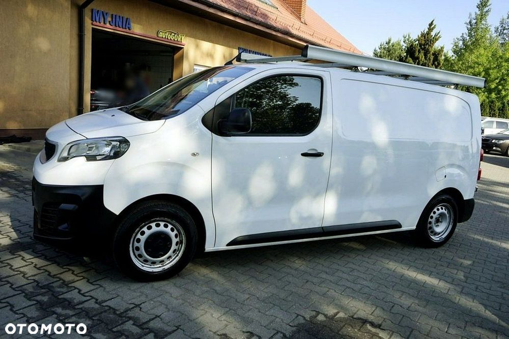 Peugeot Expert - 8