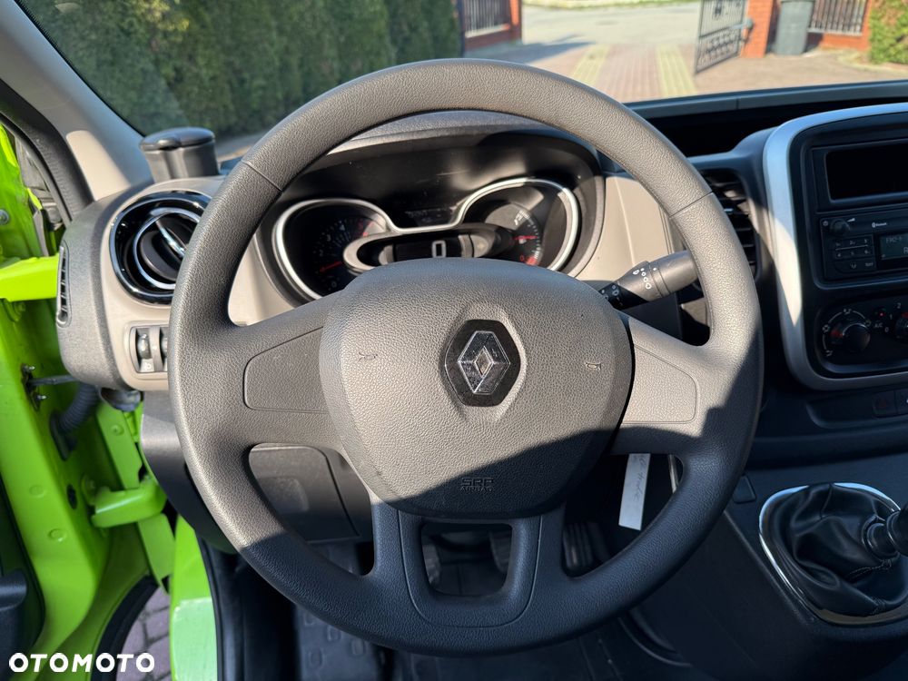 Renault Trafic - 24
