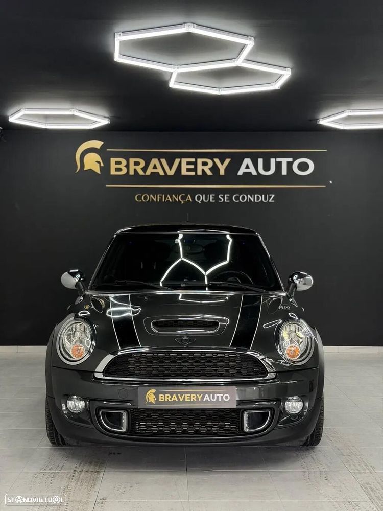 MINI 3 Portas Cooper S - 2