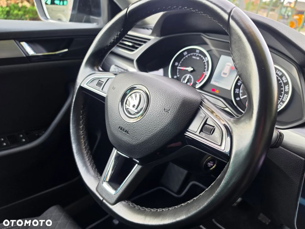 Skoda Superb - 27
