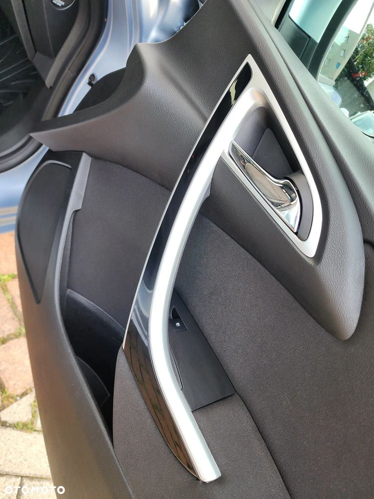 Opel Astra 1.4 Turbo Style - 33