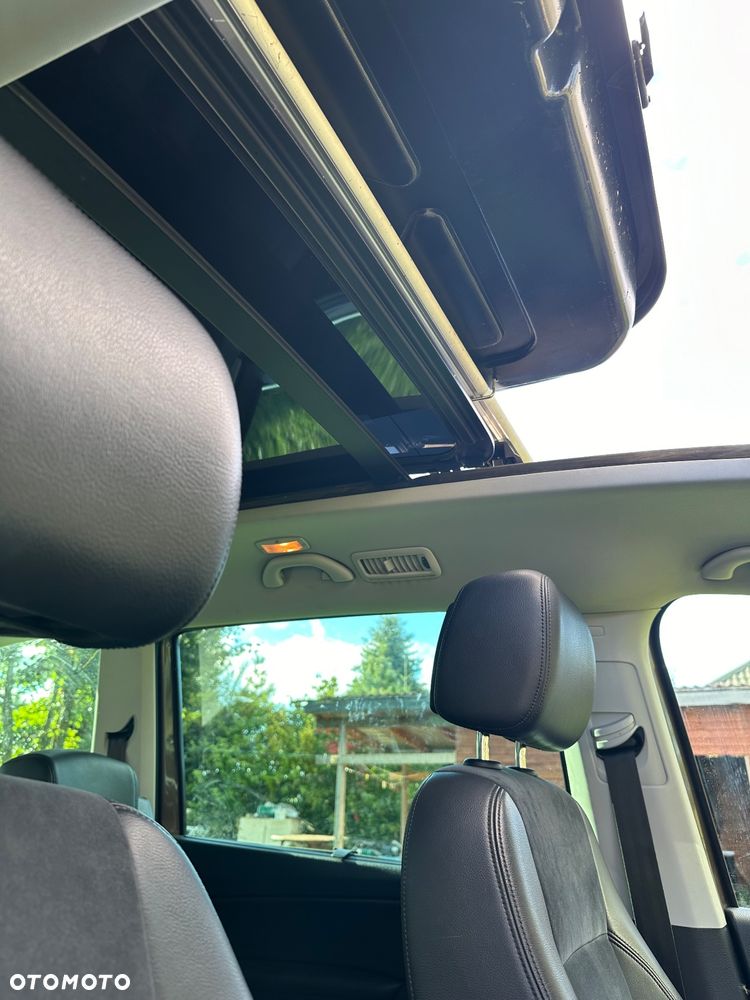 Volkswagen Sharan 2.0 TDI Comfortline - 3