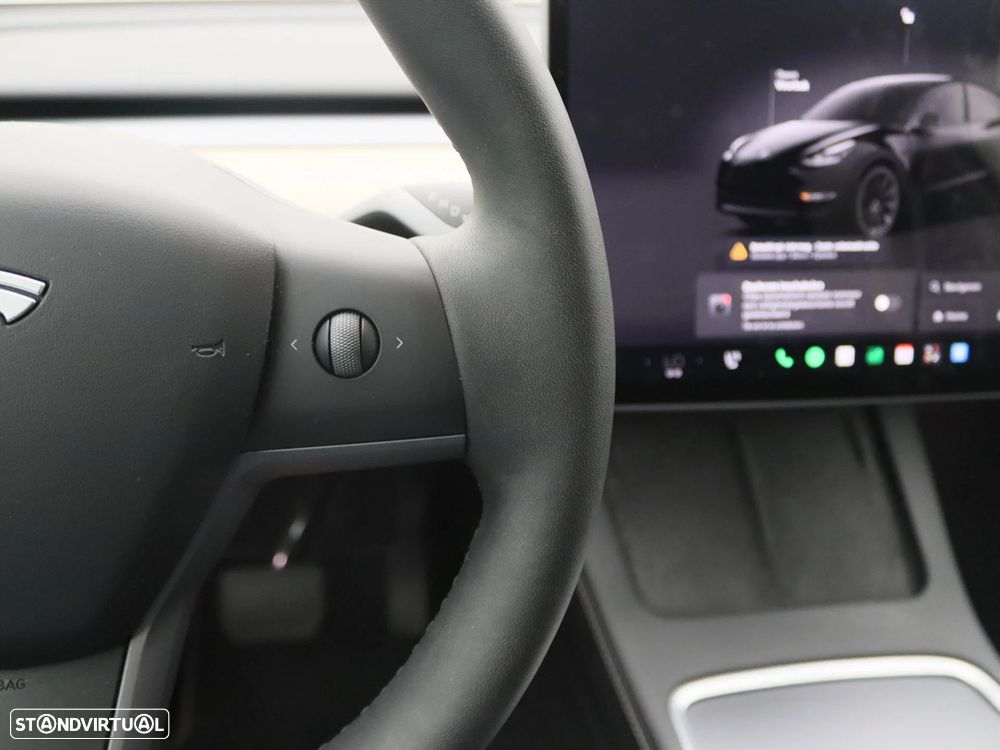 Tesla Model Y RWD - 9