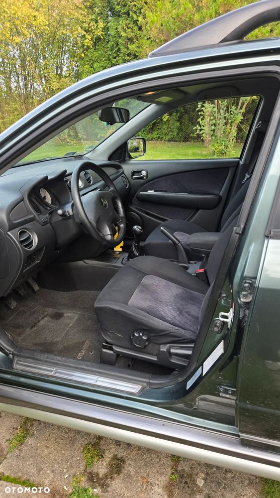 Mitsubishi Outlander 2.0 Comfort 4WD - 12