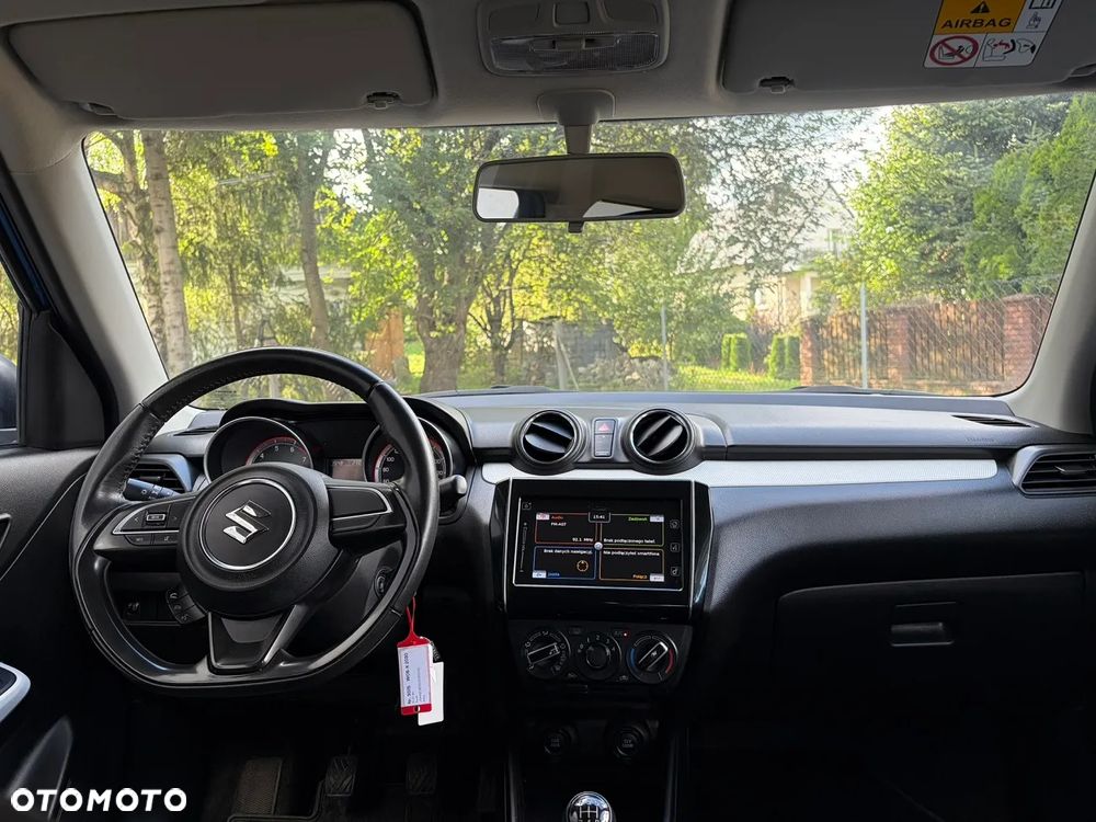 Suzuki Swift 1.2 Dualjet Allgrip Comfort - 9