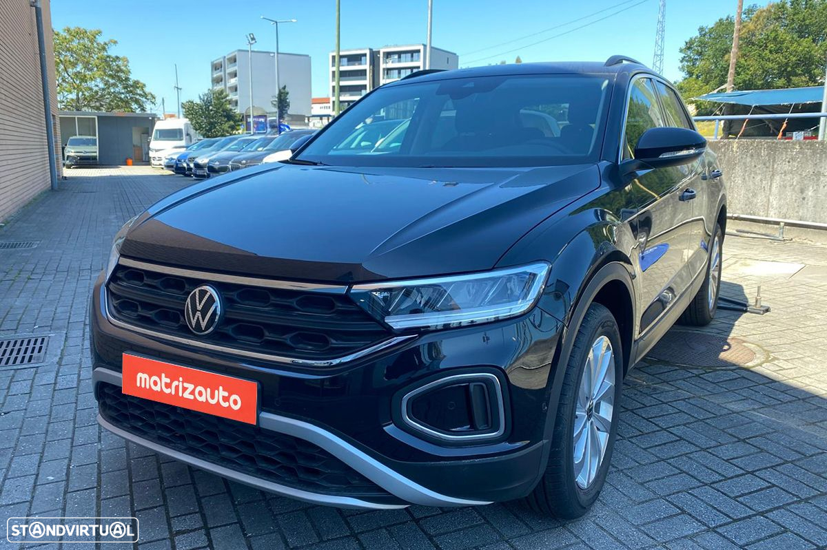 VW T-Roc 1.0 TSI Urban - 2