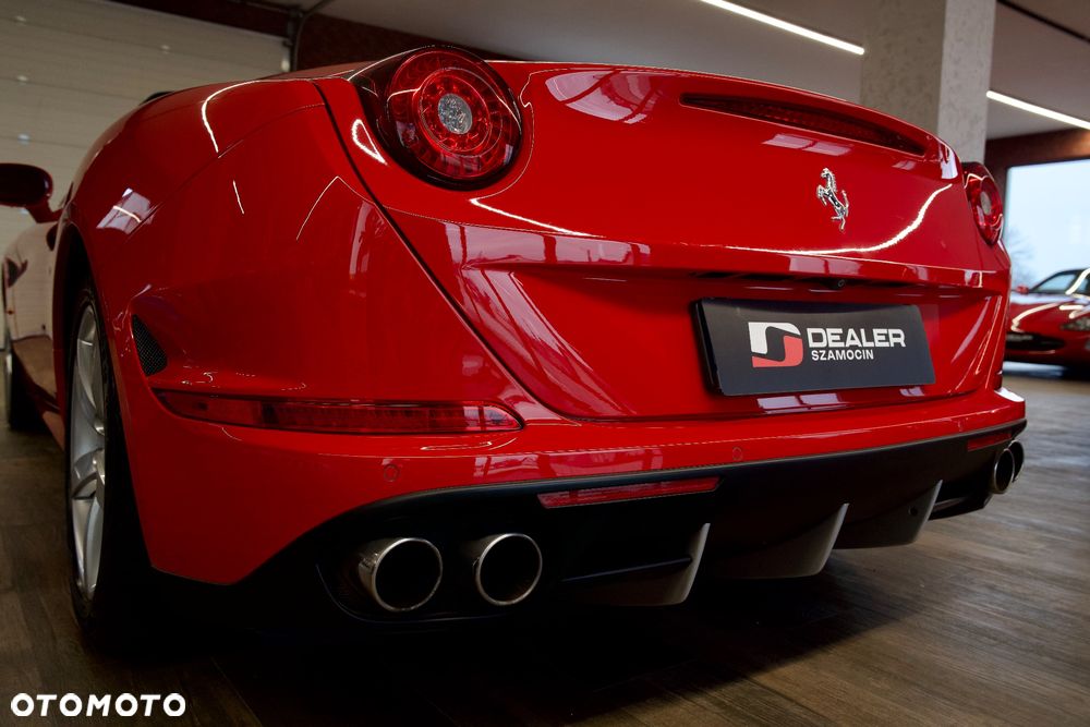Ferrari California T - 6