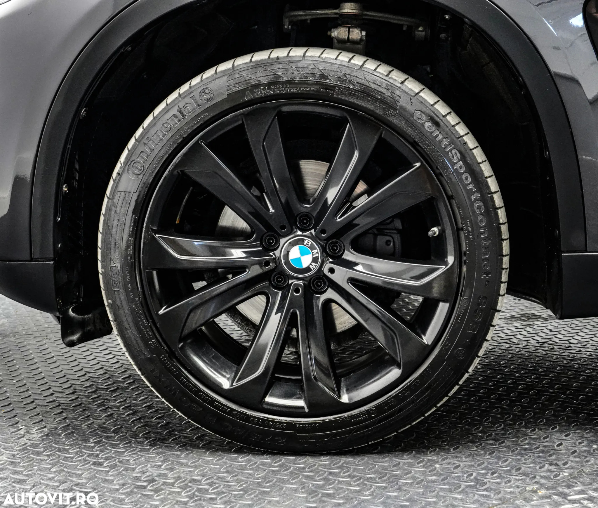 BMW X5 xDrive30d - 26
