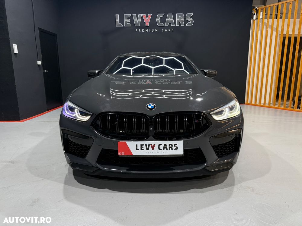 BMW M8 - 1