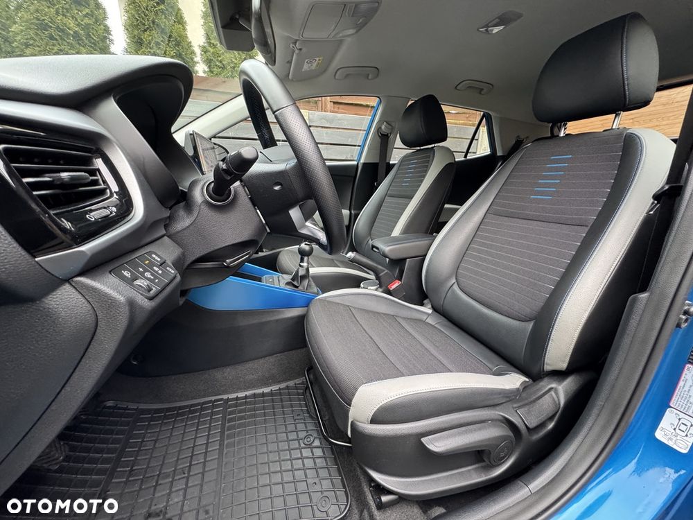 Kia Stonic 1.2 L - 21