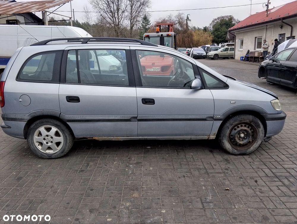 Opel Zafira A (99-03r.) 2.0 D 81KM. Silnik X20DTL / Y20DTL Skrzynia F23 lakier Z151/151/94L  . Cały na części. GWARANCJA !!!  Przód Tył Zestaw Komplet Drzwi Klapa Zderzak Błotnik Maska Grill Atrapa Szyba Pas Lampa Lusterko Boczki Fotel Kanapa Kokpit Deska Rozdzielcza Przełącznik Włącznik Sterownik Przewody Wiązka Instalacja Moduł Komputer Czujnik Listwa Pompa Alternator Wtryski Głowica Rozrusznik Kompresor Sprzęgło Dwumas Silnik Skrzynia ABS Klimatyzacji Paliwa Wspomagania Kolektor Turbina Przepustnica Zawór Chłodnica Koło Hak Belka Sanki Zawieszenie Mcpherson Półoś Amortyzator Wydech Tłumik Zacisk Most - 6