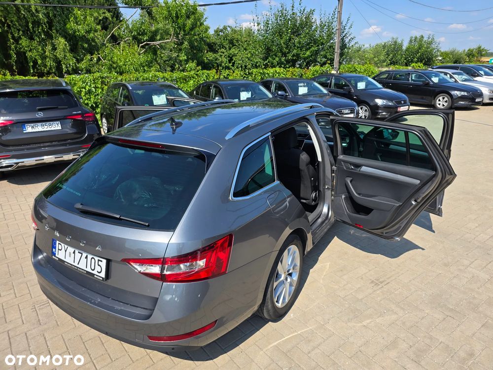 Skoda Superb - 36
