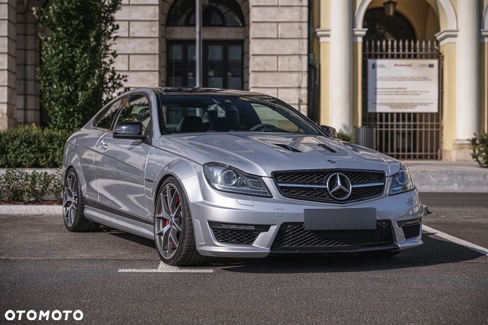 Mercedes-Benz Klasa C 63 AMG Coupe AMG SPEEDSHIFT MCT Edition 507 - 1