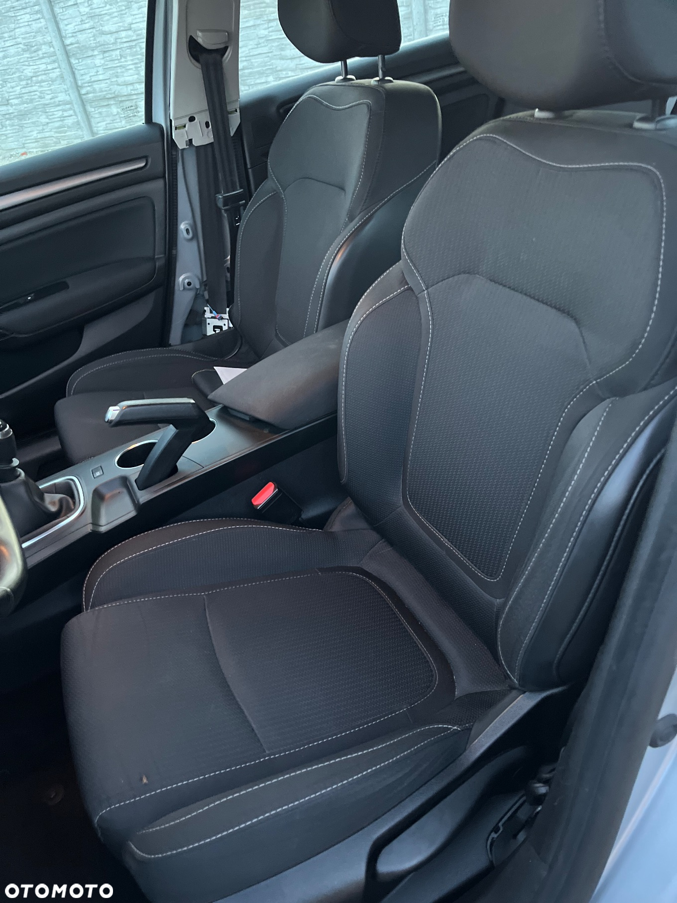 Renault Megane 1.5 Blue dCi Business - 12