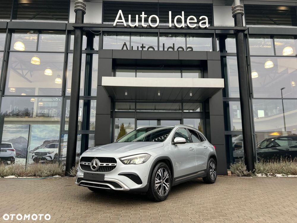 Mercedes-Benz GLA - 1