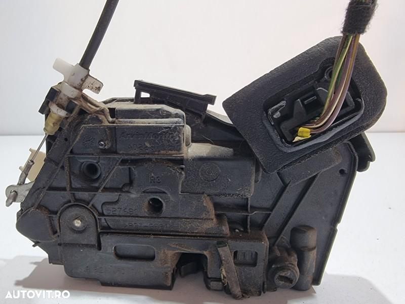 Broasca usa dreapta spate Volkswagen Polo 5 (2009-2017)[6R] 5K4839016F - 2