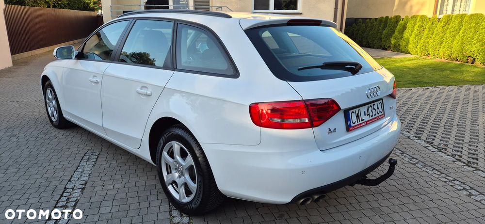 Audi A4 Avant 2.0 TDI - 8