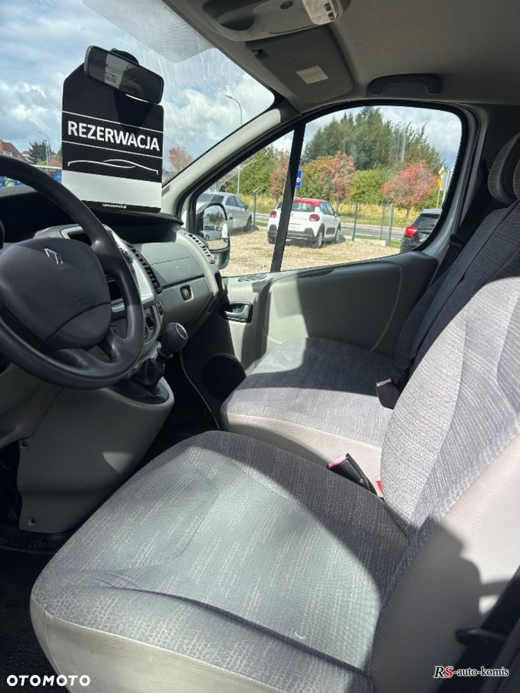 Renault Trafic - 14