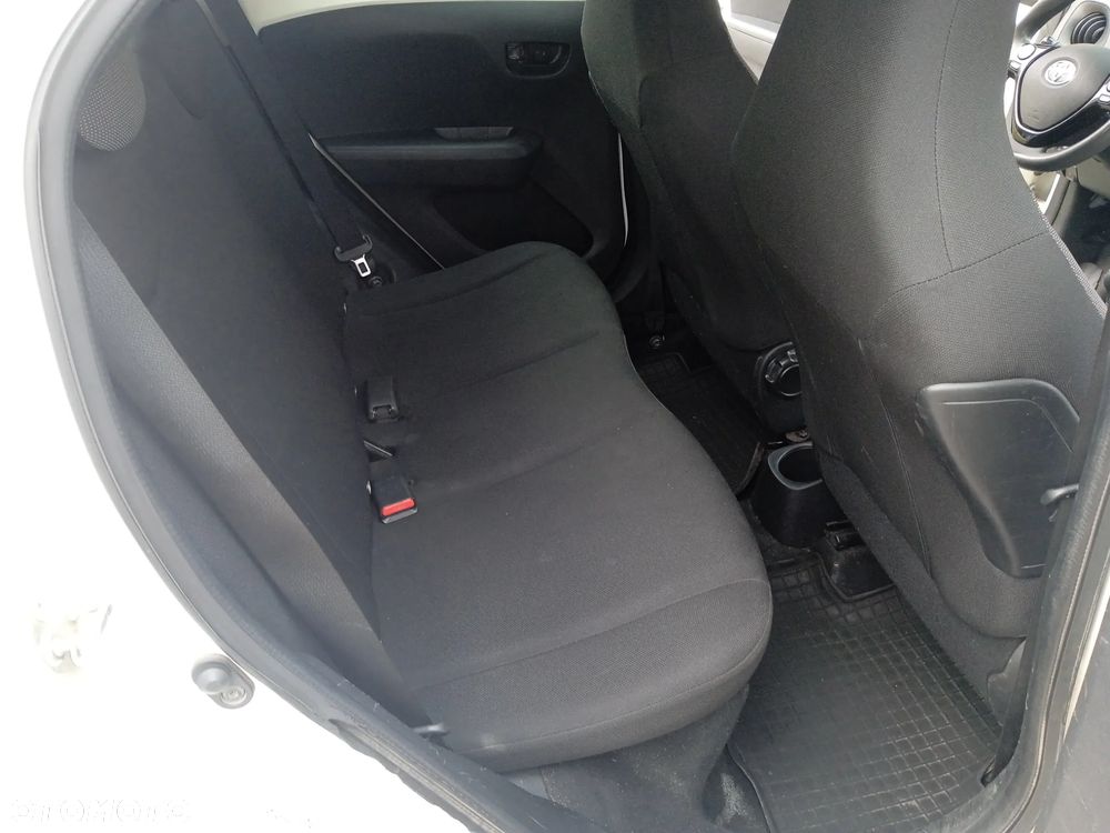 Toyota Aygo 1.0 VVT-i Color Edition - 9