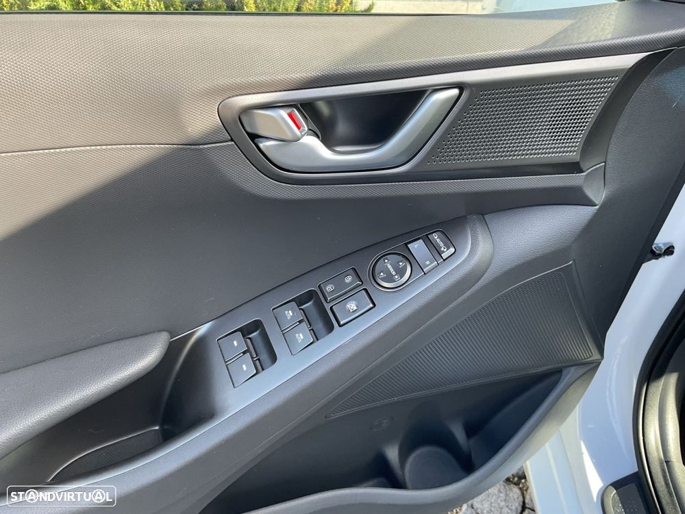 Hyundai Ioniq 1.6 GDI HEV - 20
