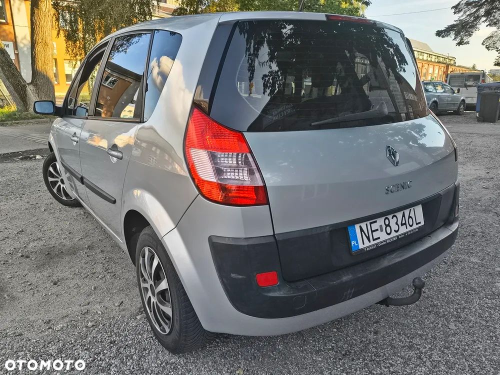 Renault Scenic 1.6 16V Confort Authentique - 6
