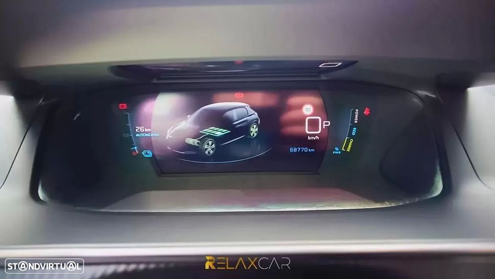 Peugeot e-208 50 kWh GT Pack - 12