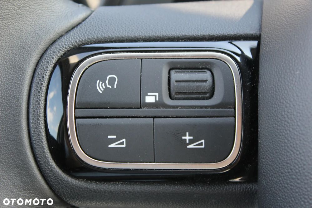 Citroën C5 Aircross 1.6 PureTech Shine EAT8 - 17