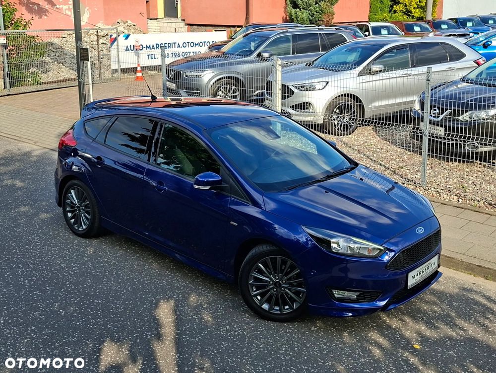 Ford Focus 1.5 EcoBlue Start-Stopp-System ST-LINE - 36