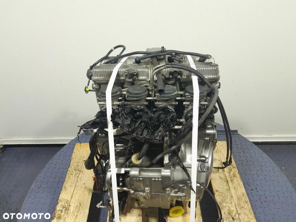 SUZUKI GSX 600FW SILNIK - 1