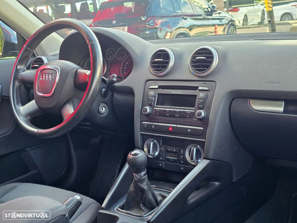 Audi A3 Sportback 1.6 TDI Sport - 19