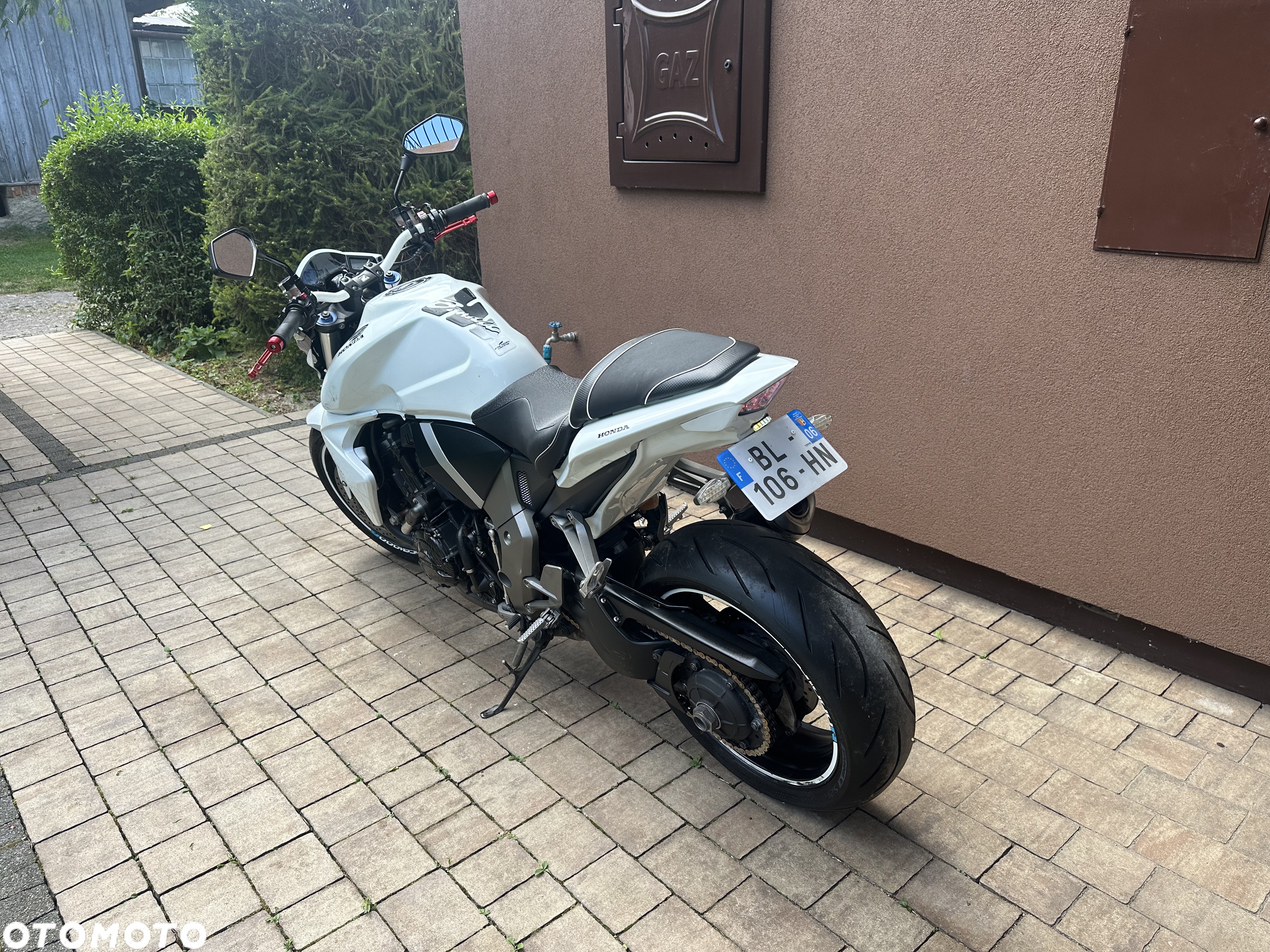 Honda CB - 25