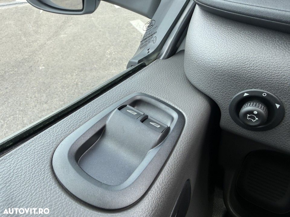 Ford Transit - 20