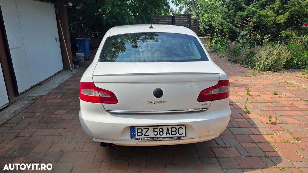 Skoda Superb 1.8 TSI Comfort - 13